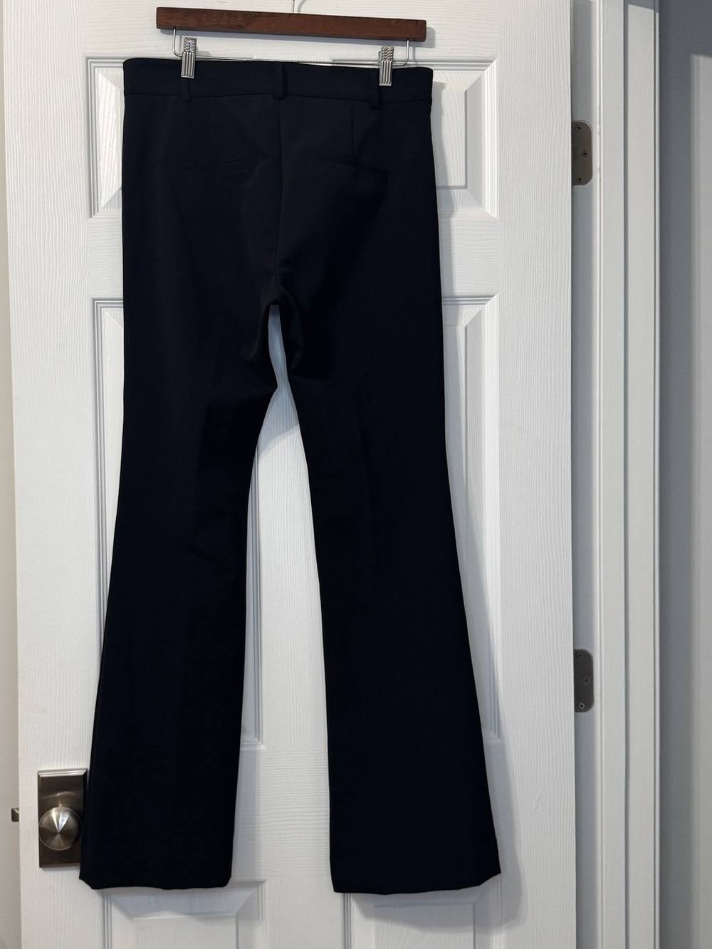 Veronica Beard Hibiscus pleated stretch-crepe flared pants - Picture 5 of 8